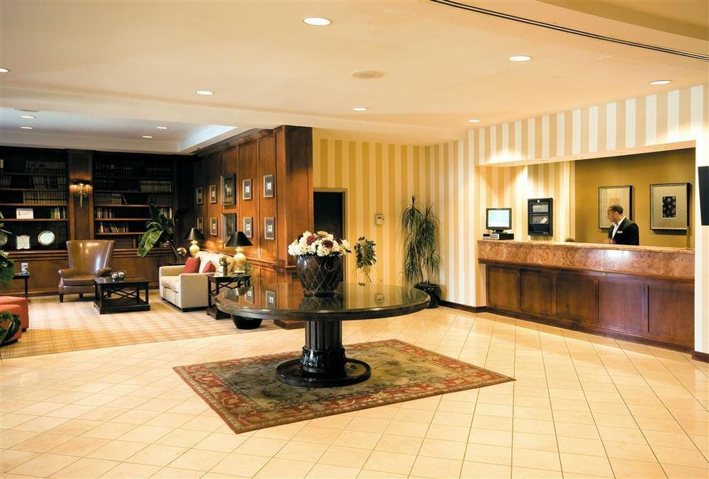 Quality Inn Lexington -Horse Park المظهر الداخلي الصورة