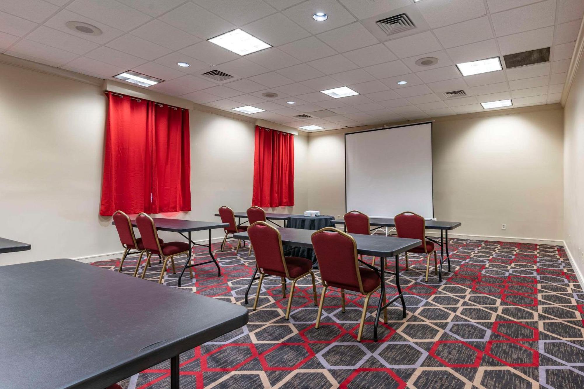 Quality Inn Lexington -Horse Park المظهر الخارجي الصورة