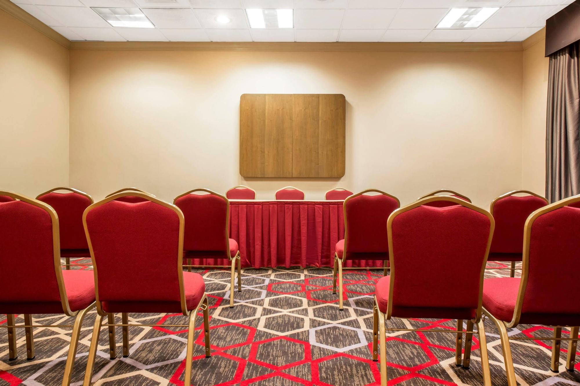 Quality Inn Lexington -Horse Park المظهر الخارجي الصورة